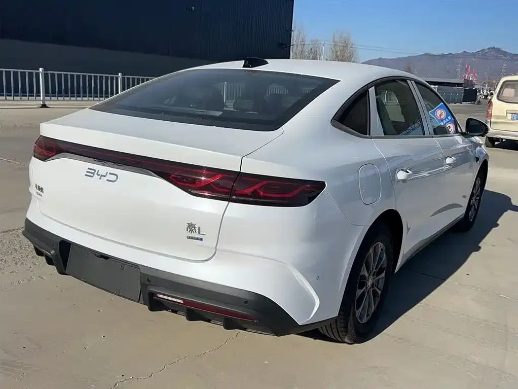 BYD Qin L 2025 из CN, фото 2