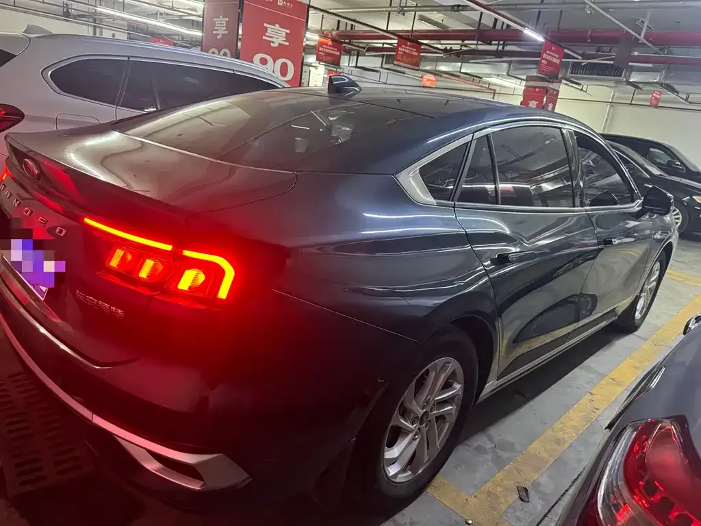 Ford Mondeo 2023 из CN, фото 5