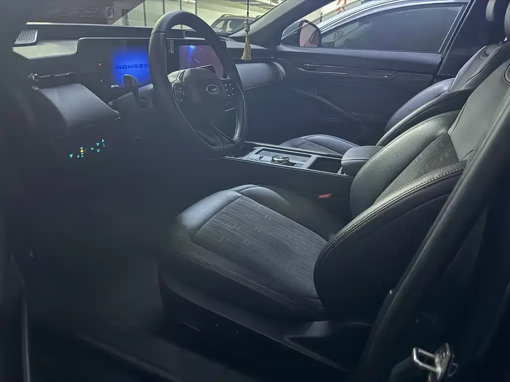 Ford Mondeo 2023 из CN, фото 7