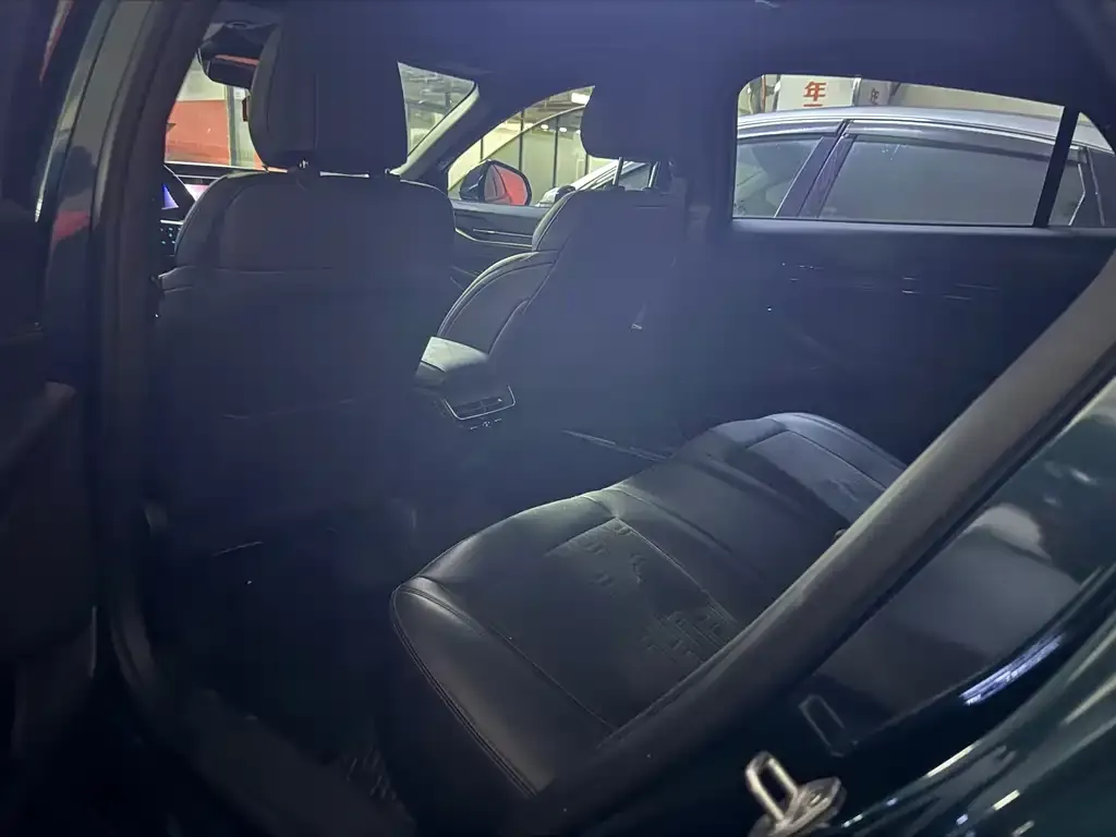 Ford Mondeo 2023 из CN, фото 8