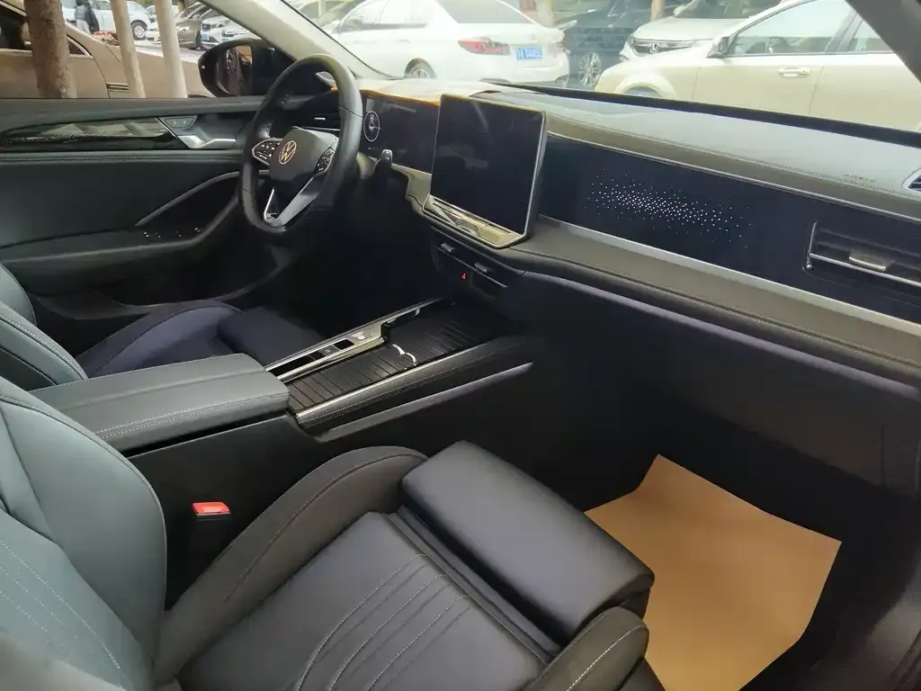 [object Object] Magotan 2024 из CN, фото 6