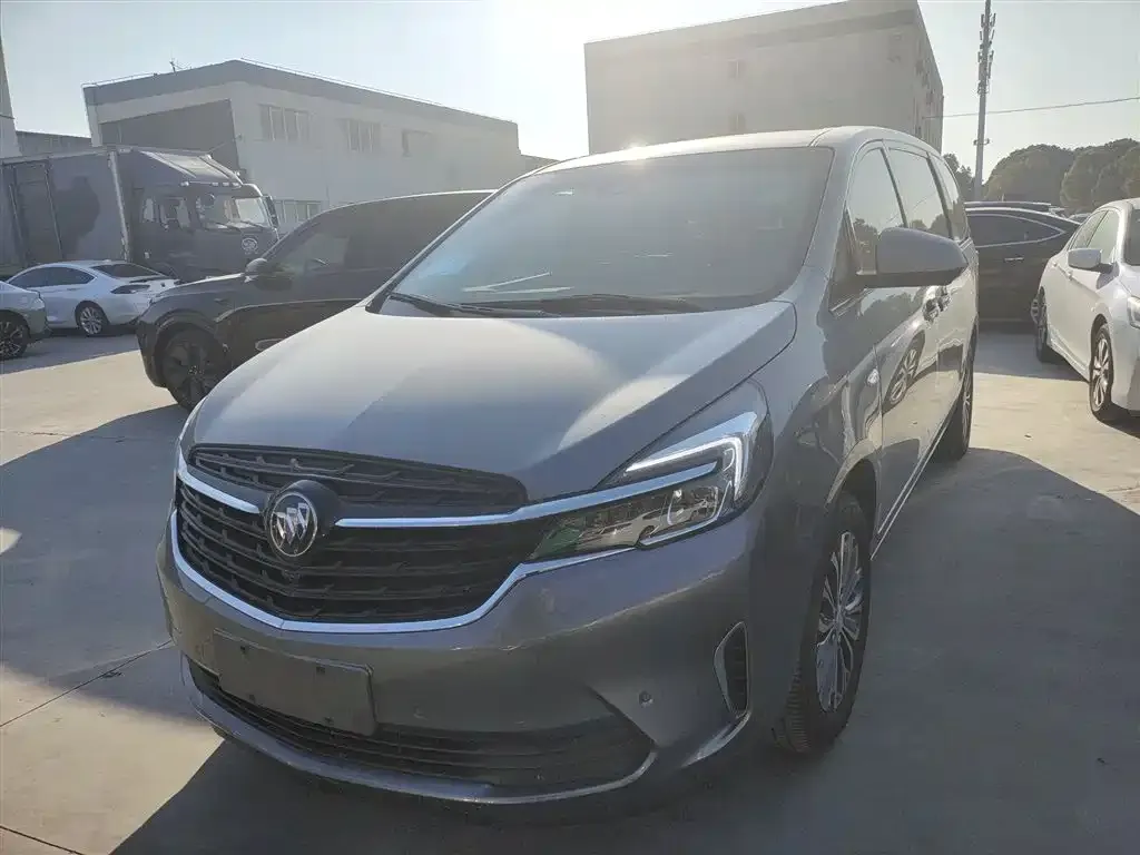 Buick GL8 2021 из CN, фото 1