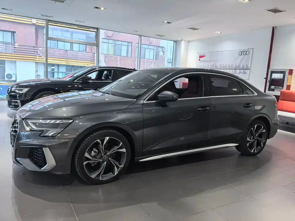 Audi A3 2021 из CN, фото 2