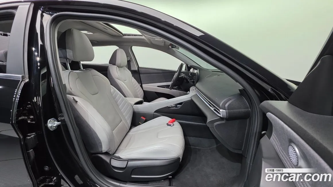 Hyundai AVANTE 2021 из KR, фото 10
