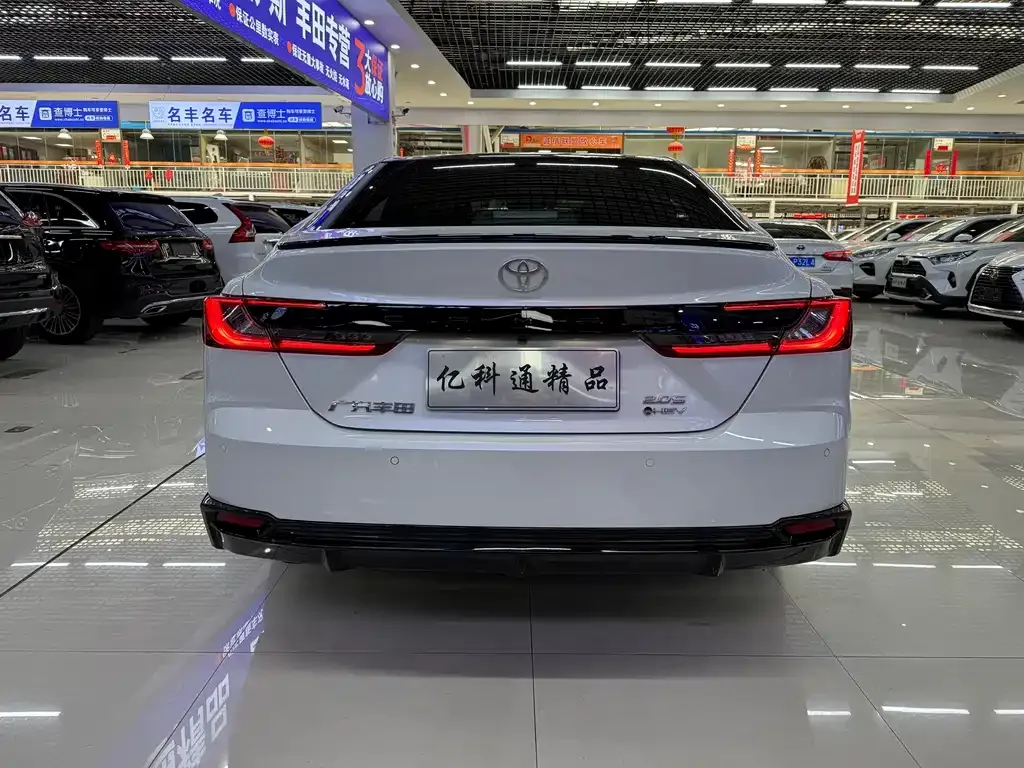 Toyota Camry 2024 из CN, фото 7