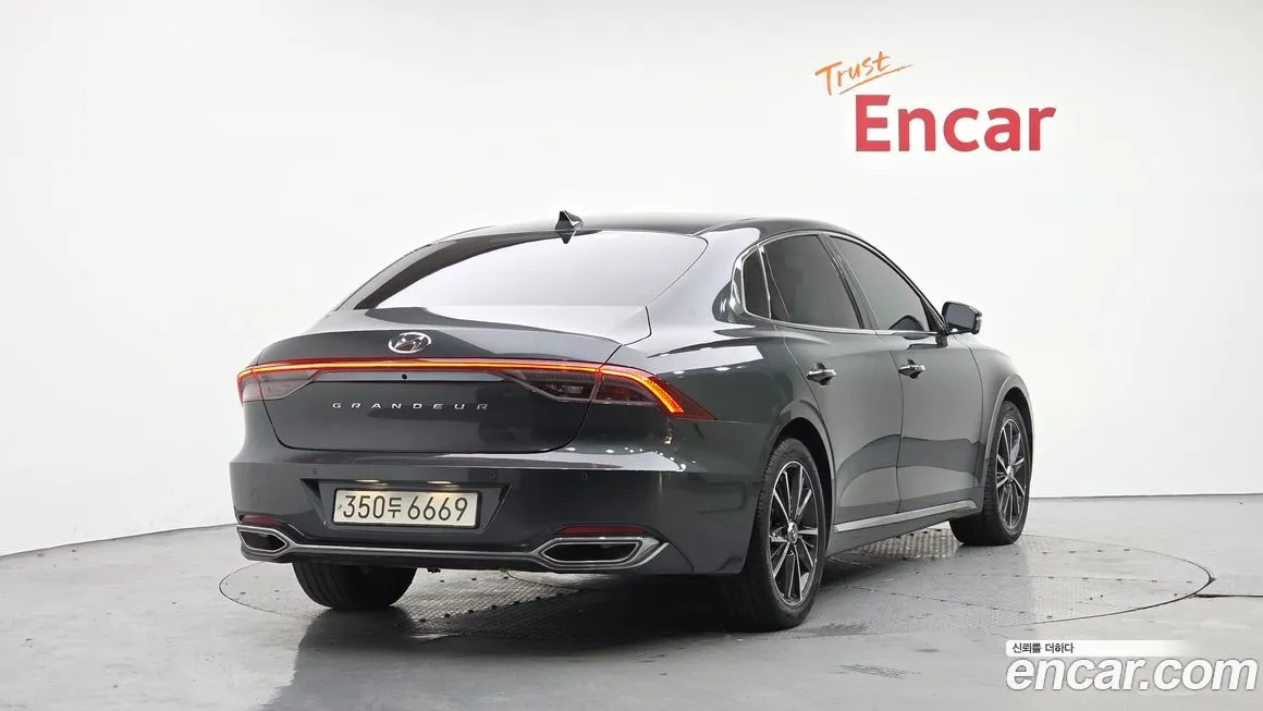 Hyundai Grandeur 2022 из KR, фото 4