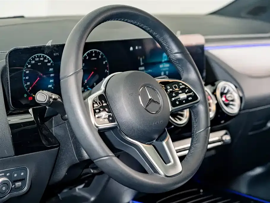 Mercedes-Benz GLA 2023 из CN, фото 8