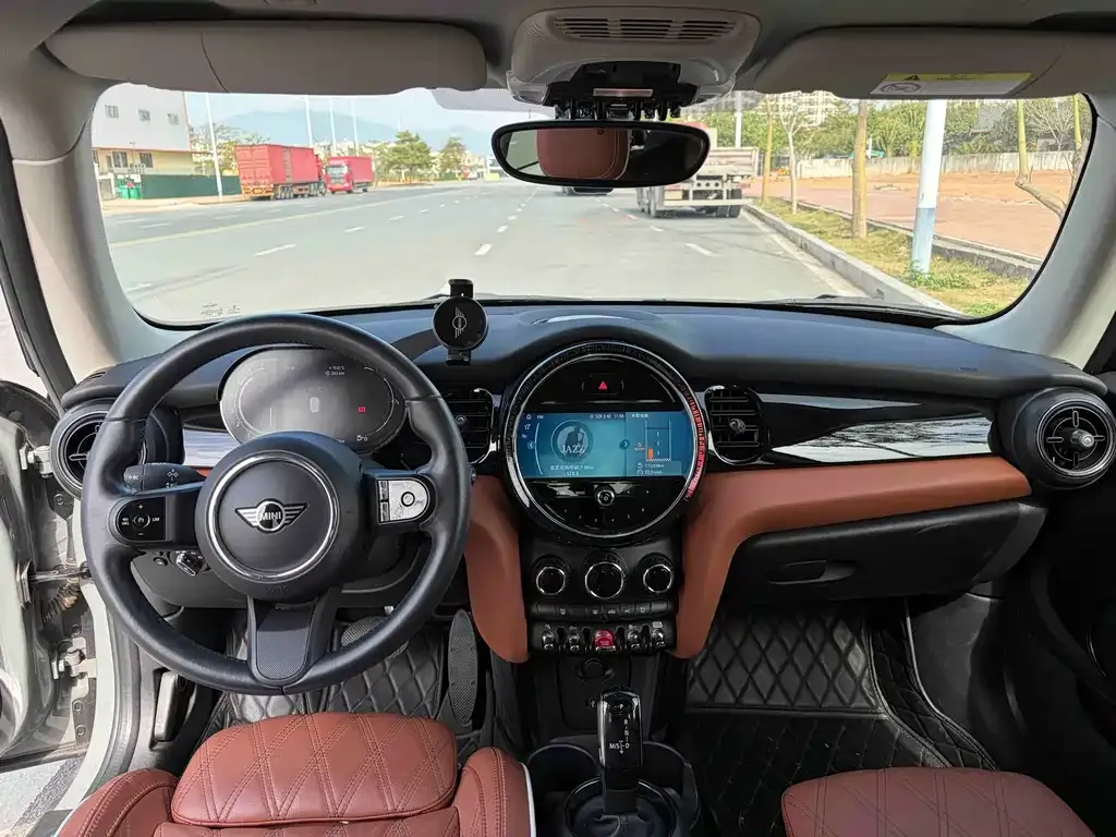 MINI Cooper (3-door) 2022 из CN, фото 8