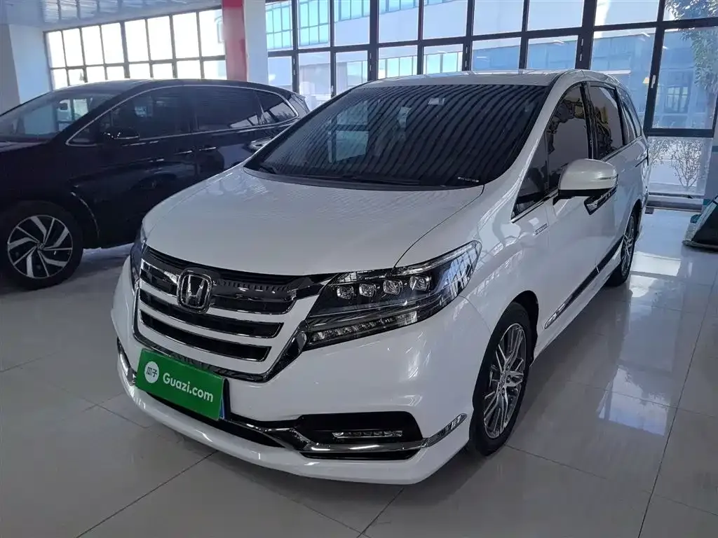Honda Elysion 2021 из CN, фото 1