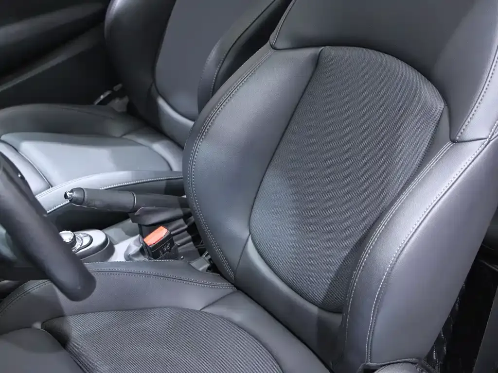 MINI Cooper (3-door) 2021 из CN, фото 10
