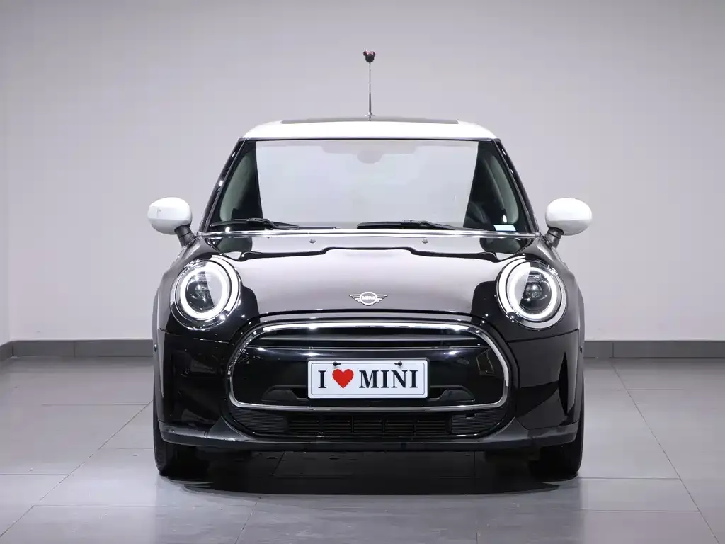 MINI Cooper (3-door) 2021 из CN, фото 2