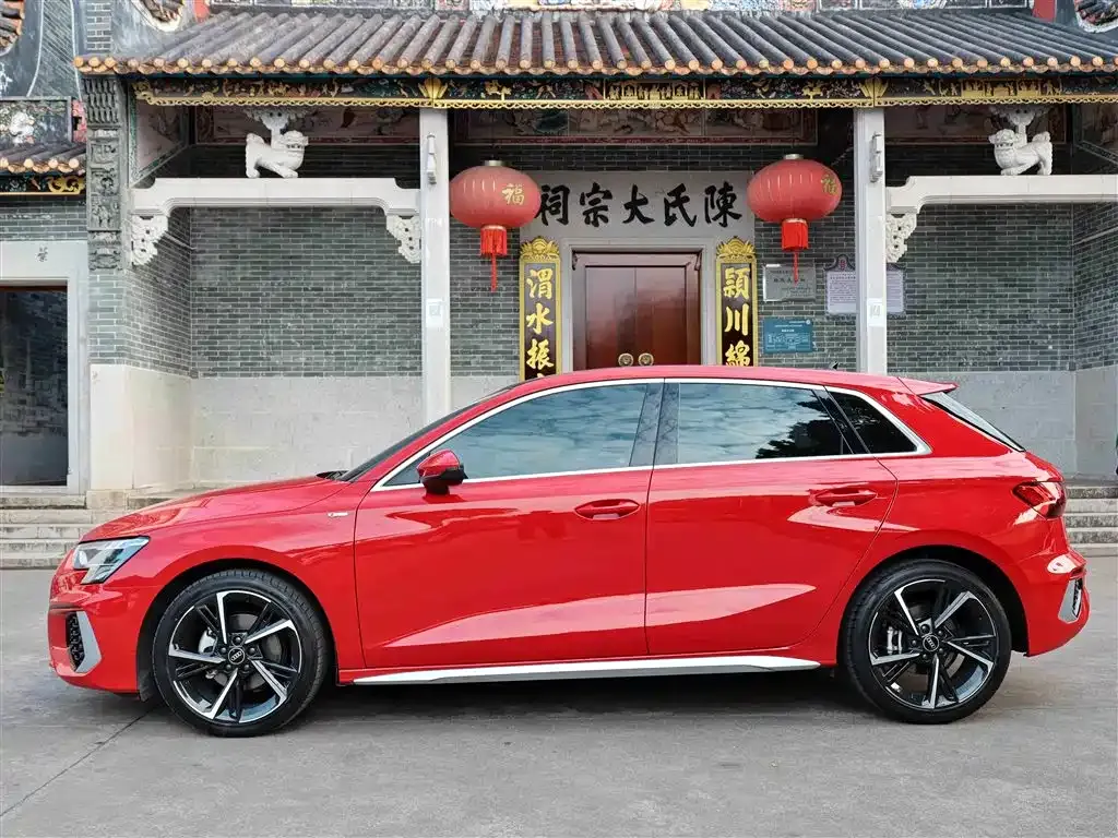 Audi A3 2022 из CN, фото 10