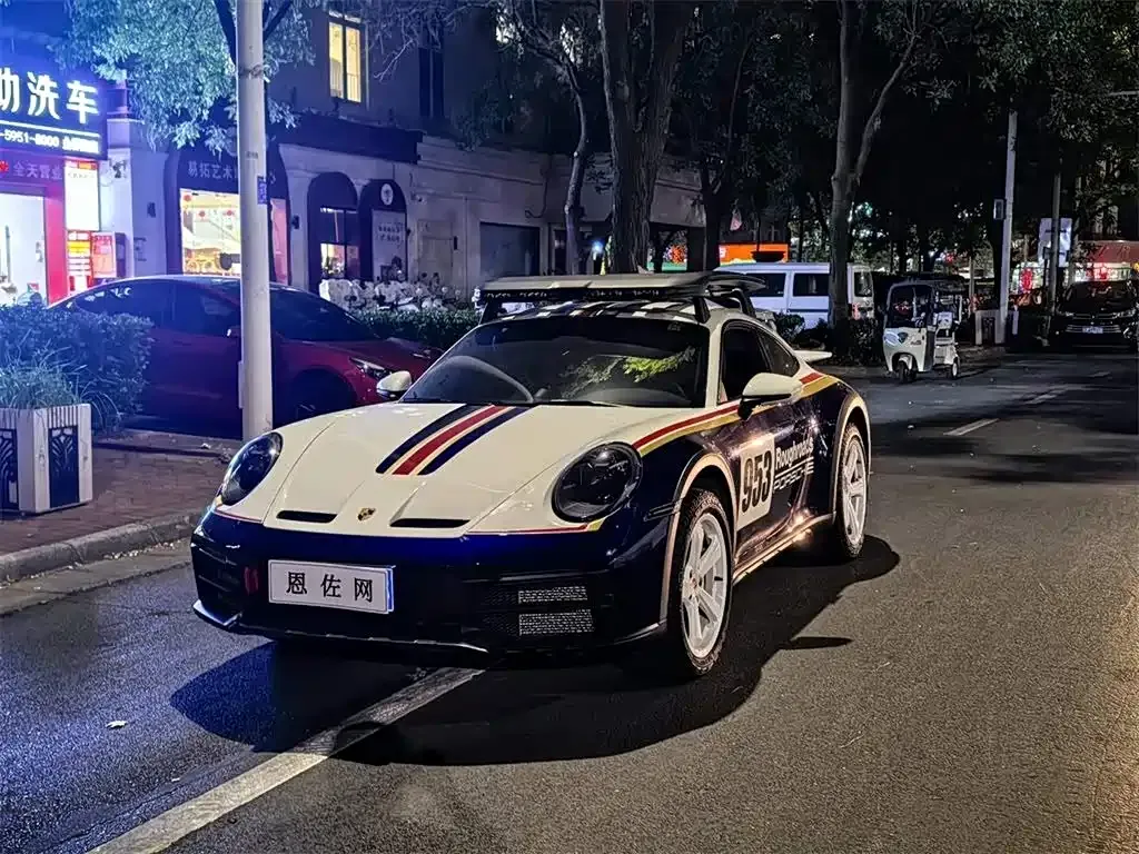 Porsche 911 2024 из CN, фото 1