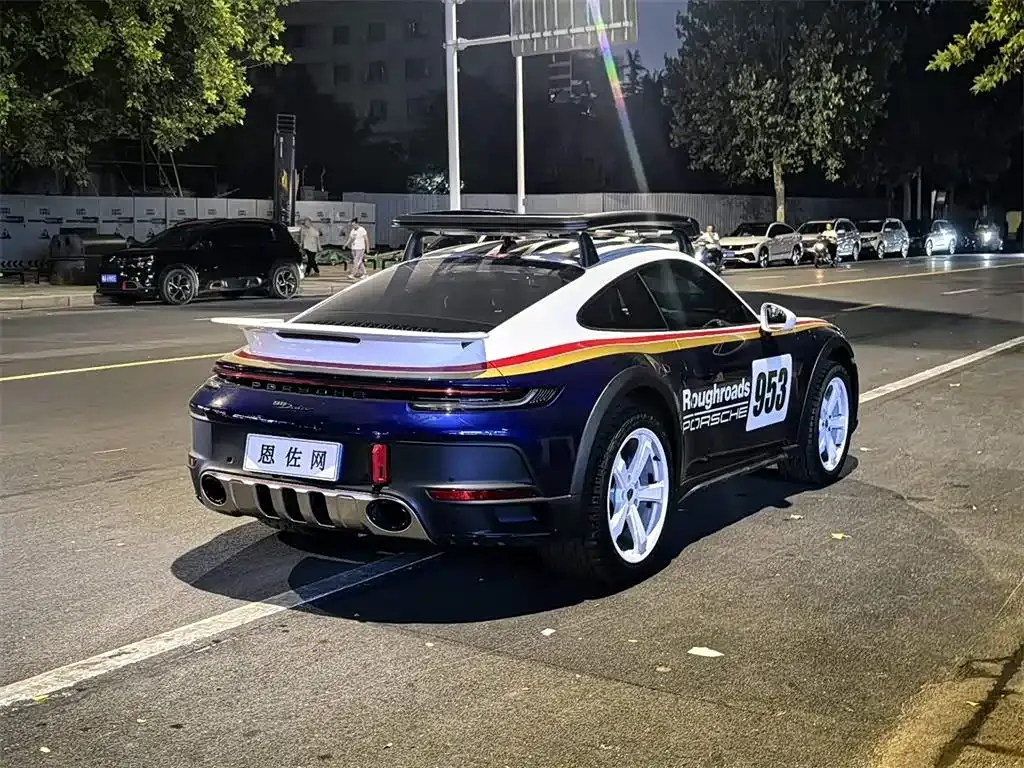 Porsche 911 2024 из CN, фото 5
