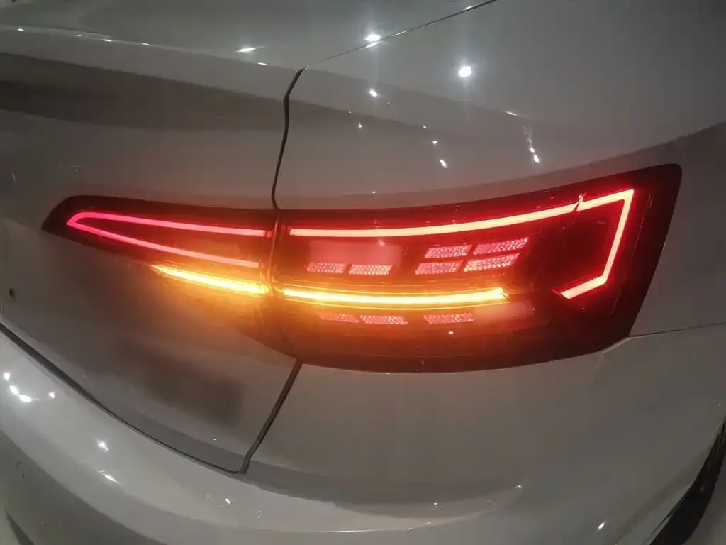 Volkswagen Sagitar 2021 из CN, фото 3