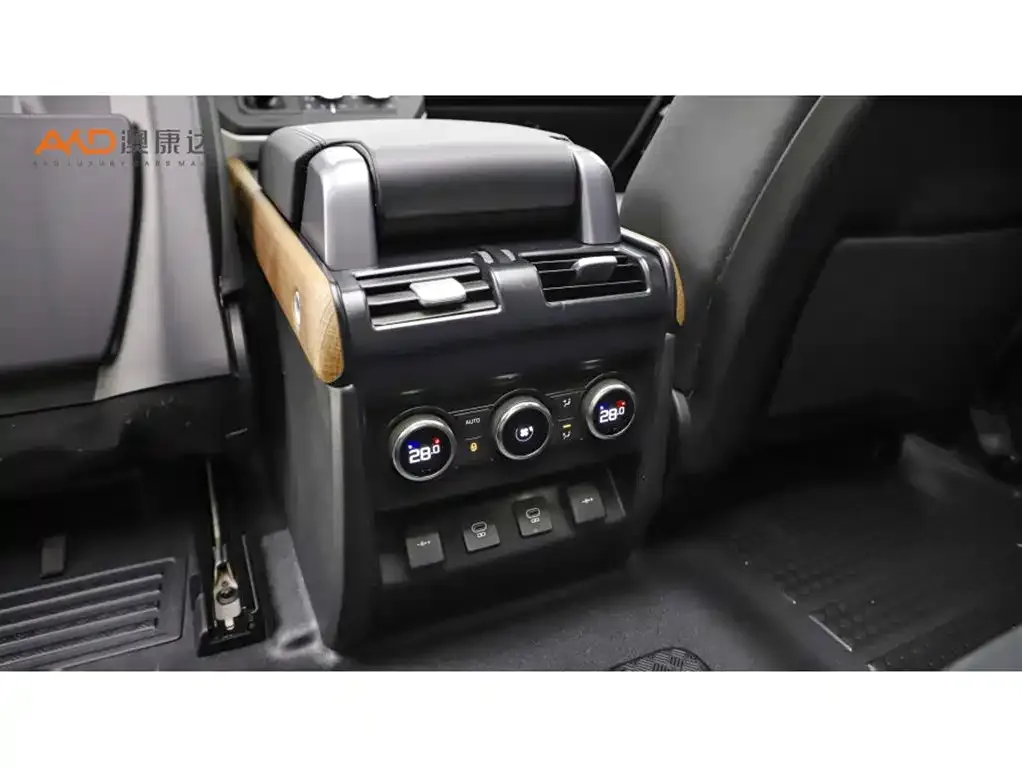 Land Rover Defender 2022 из CN, фото 3