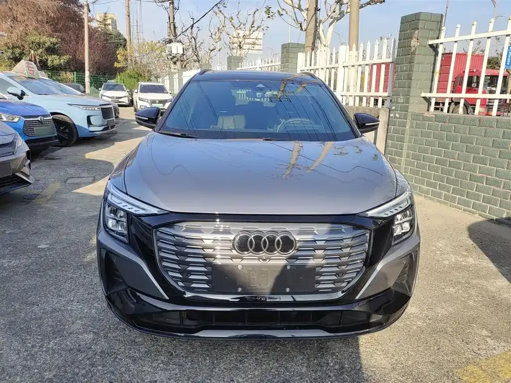 Audi Q5 e-tron 2023 из CN, фото 8