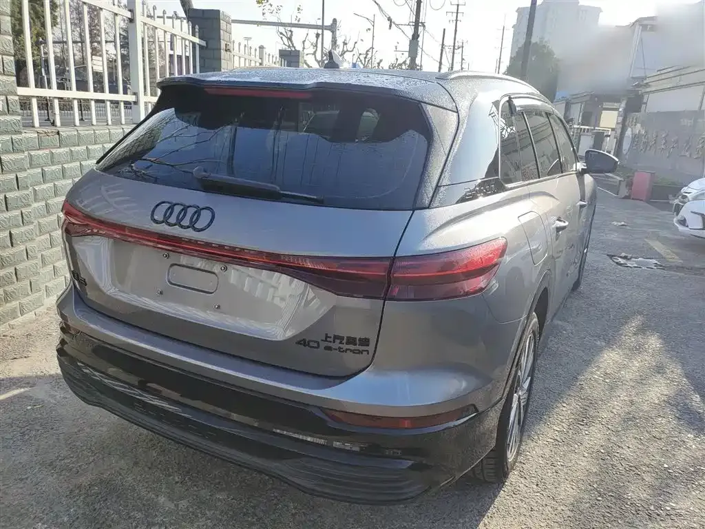 Audi Q5 e-tron 2023 из CN, фото 6