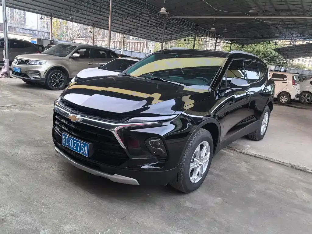 Chevrolet Blazer 2023 из CN, фото 1