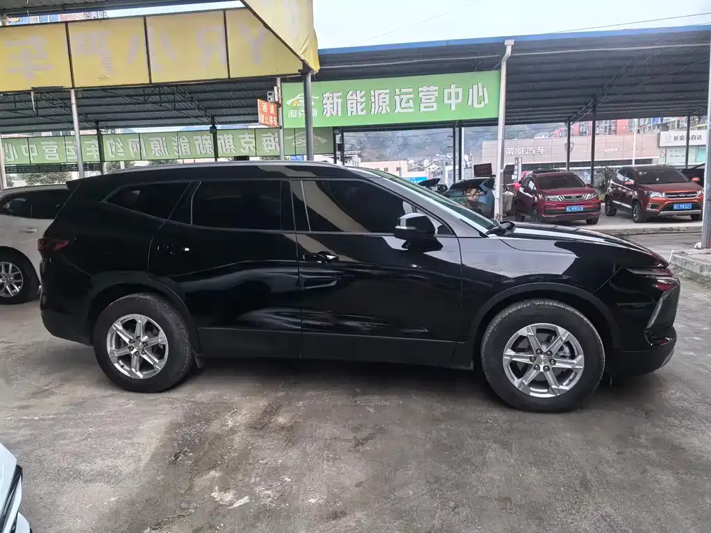 Chevrolet Blazer 2023 из CN, фото 8