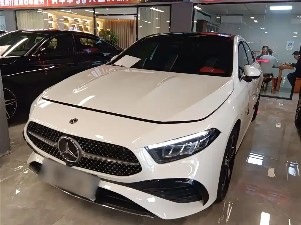 Mercedes-Benz A-Class 2025 из CN, фото 1