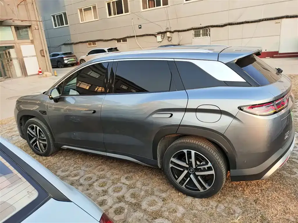 BYD L DM-i 2025 из CN, фото 5