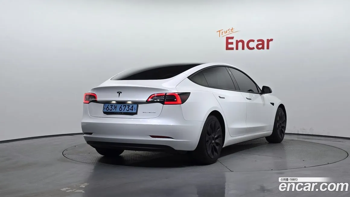 Tesla Model 3 2021 из KR, фото 4