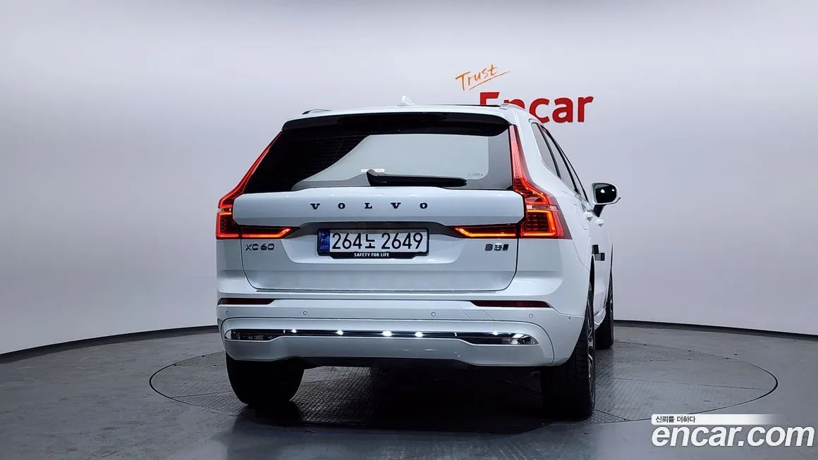 Volvo XC60 2025 из KR, фото 4