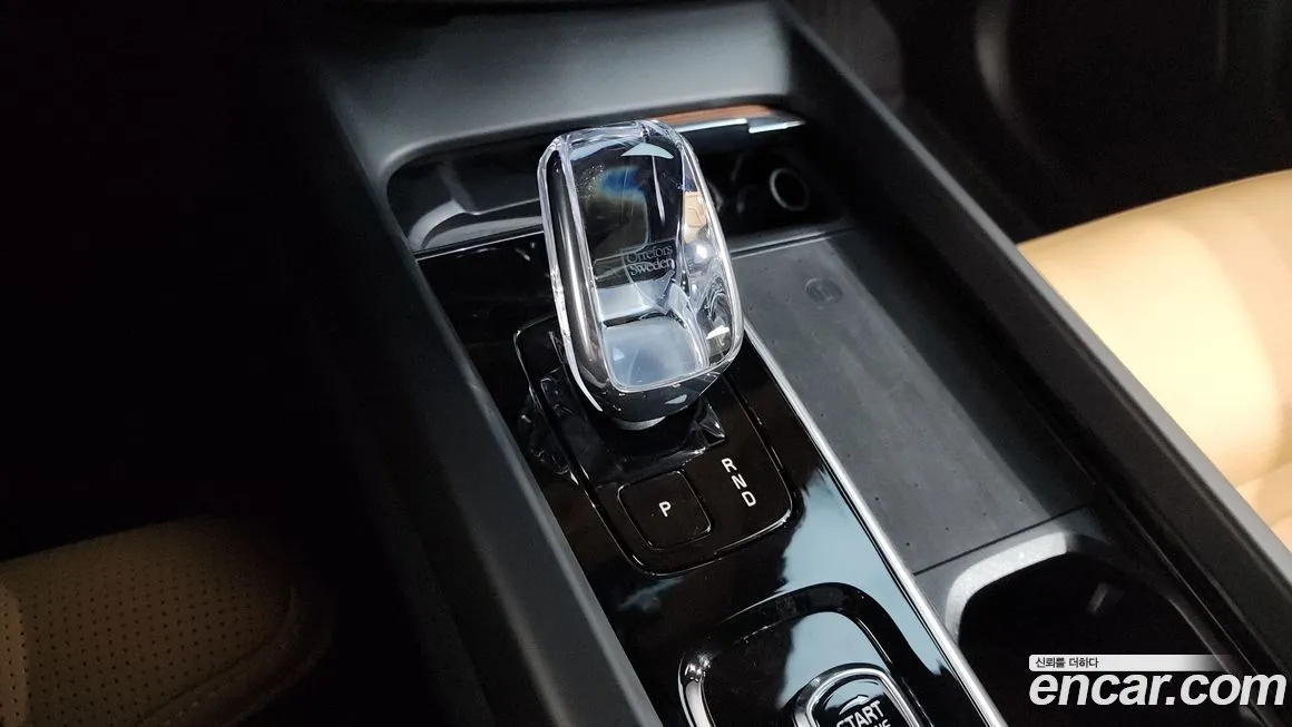 Volvo XC60 2025 из KR, фото 9