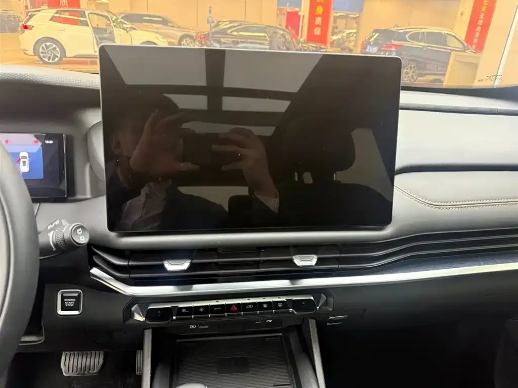 Geely Haoyue L 2025 из CN, фото 7