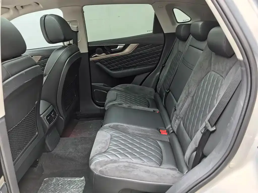 Hongqi HS5 2021 из CN, фото 9