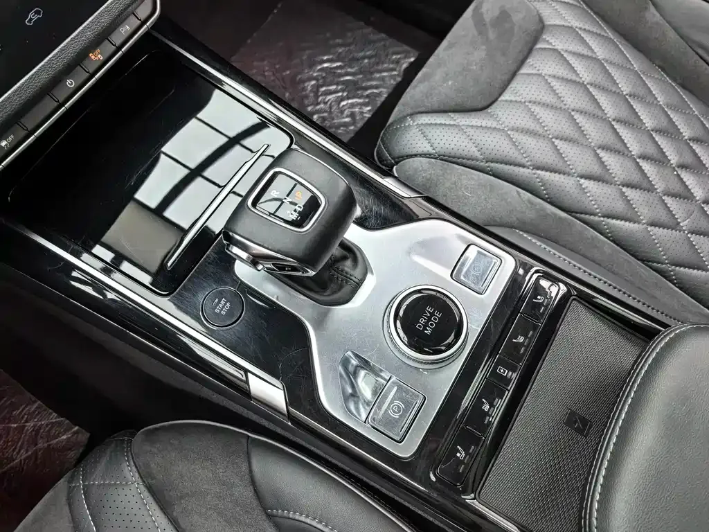 Hongqi HS5 2021 из CN, фото 6