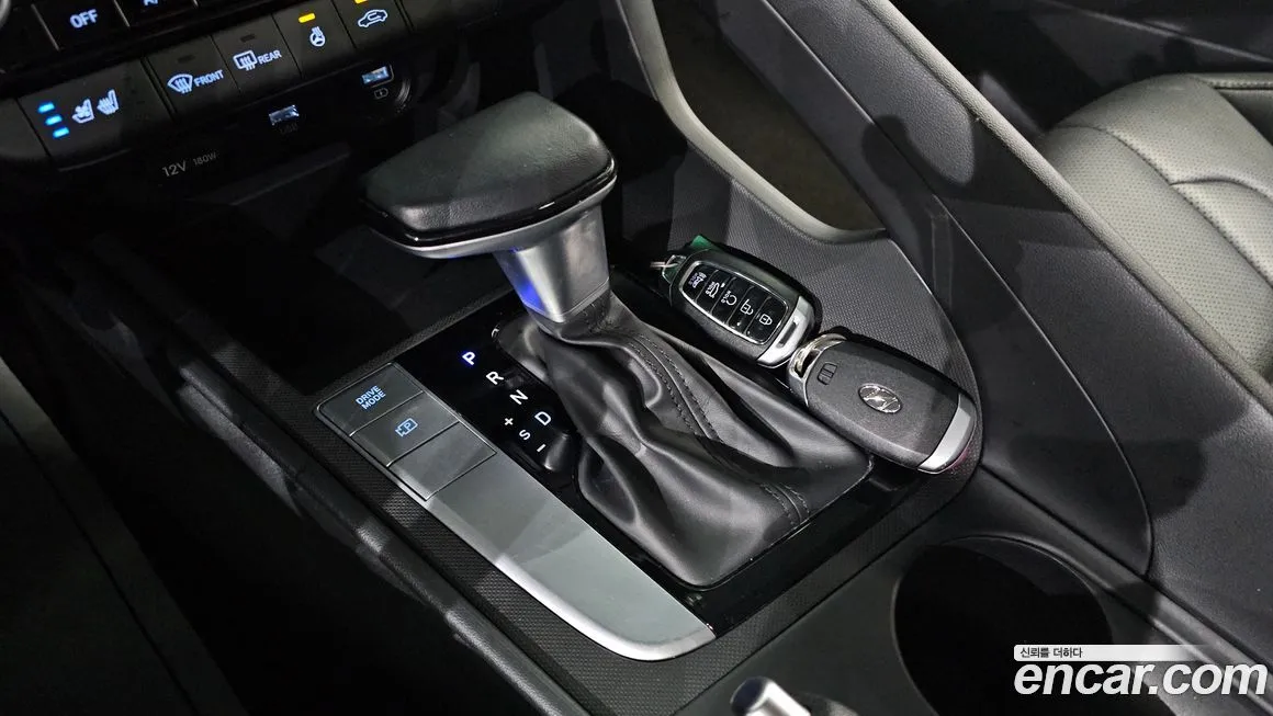 Hyundai AVANTE — фото 9