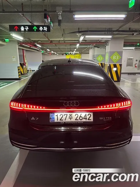 Audi A7 — фото 5