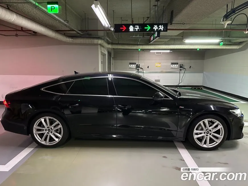 Audi A7 — фото 2