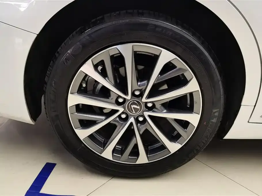 Lexus ES 2022 из CN, фото 10