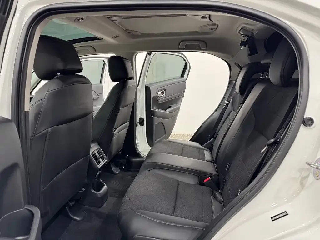 Honda Vezel 2023 из CN, фото 6