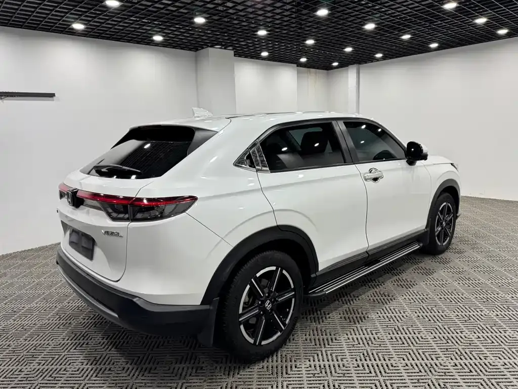 Honda Vezel 2023 из CN, фото 8