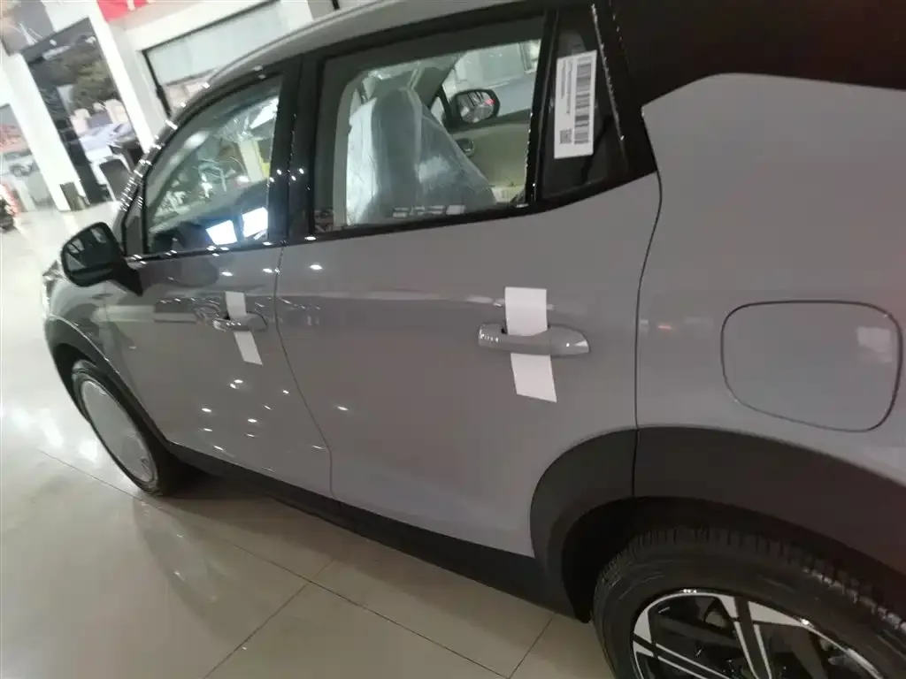 Lynk & Co 06 EM-P 2026 из CN, фото 3