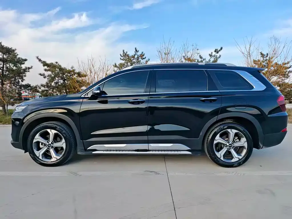 Hyundai Santa Fe 2022 из CN, фото 9