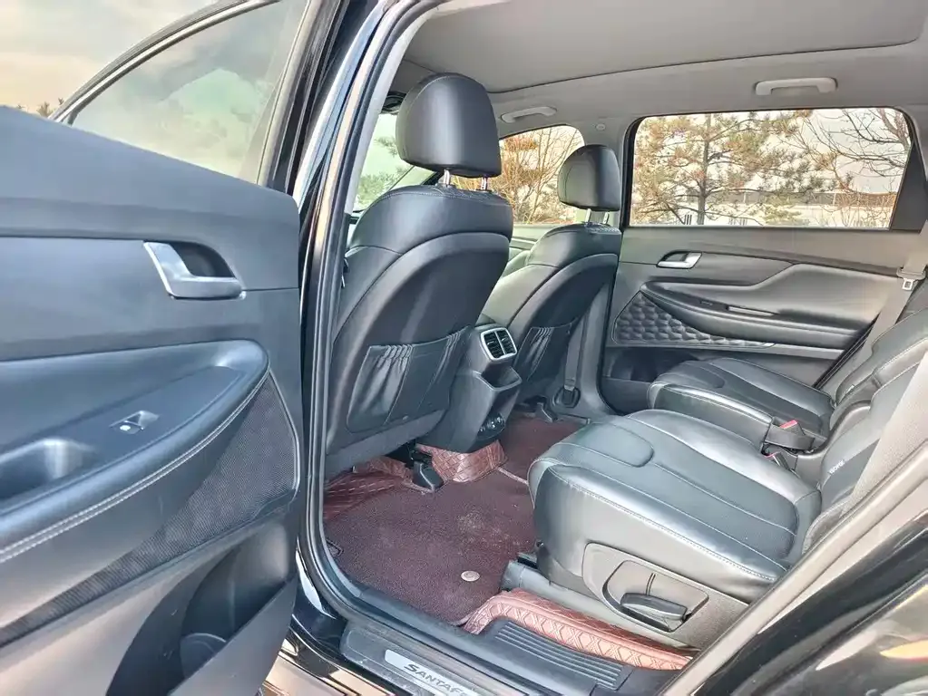 Hyundai Santa Fe 2022 из CN, фото 7