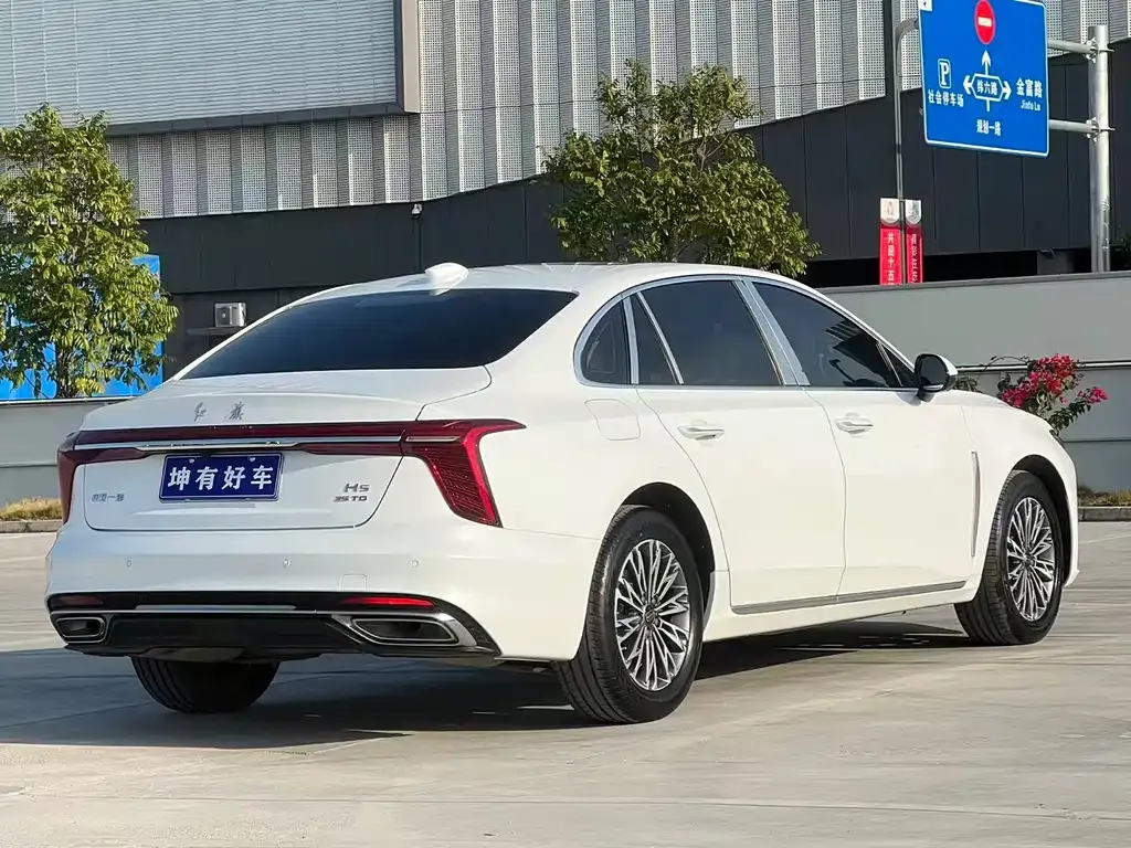Hongqi H5 2024 из CN, фото 4