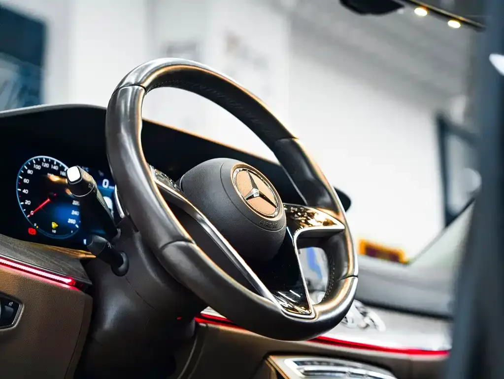 Mercedes-Benz E-Class 2021 из CN, фото 2