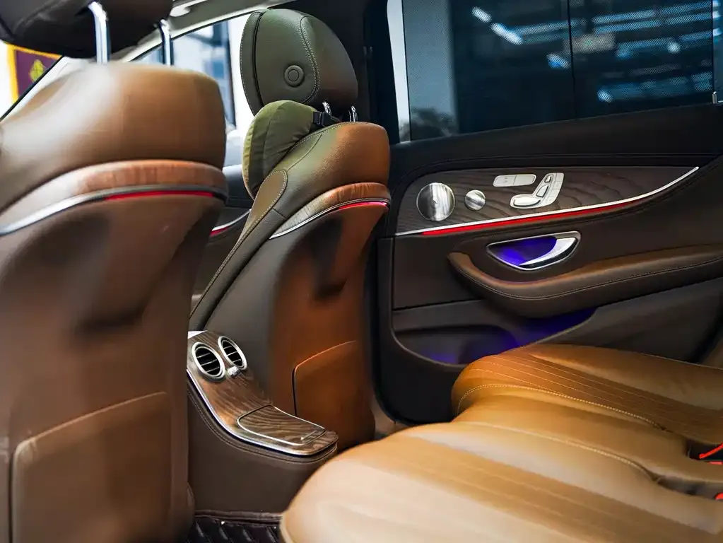 Mercedes-Benz E-Class 2021 из CN, фото 3