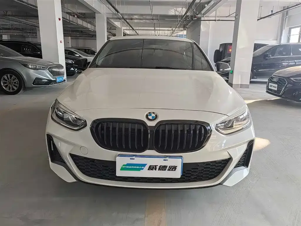 BMW 1 Series 2022 из CN, фото 10