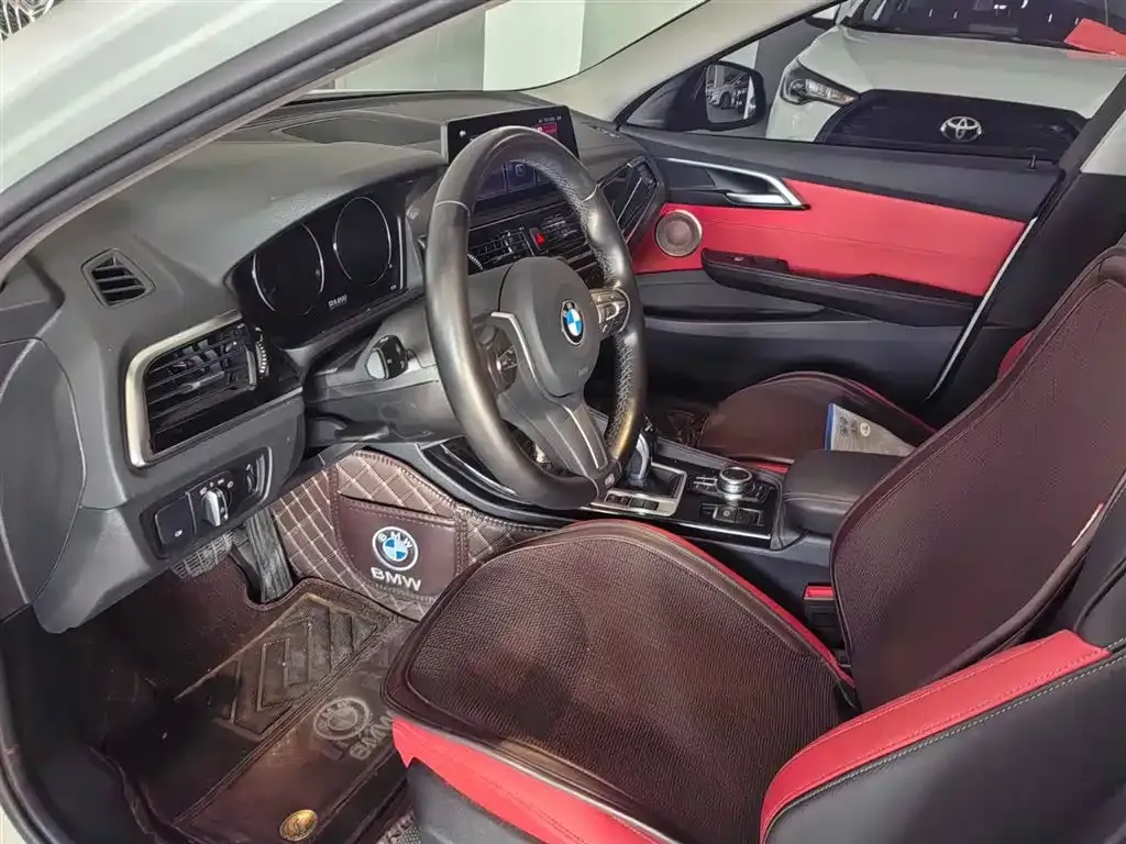 BMW 1 Series 2022 из CN, фото 8