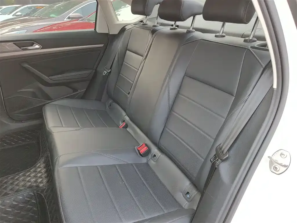 Volkswagen Lavida 2021 из CN, фото 2