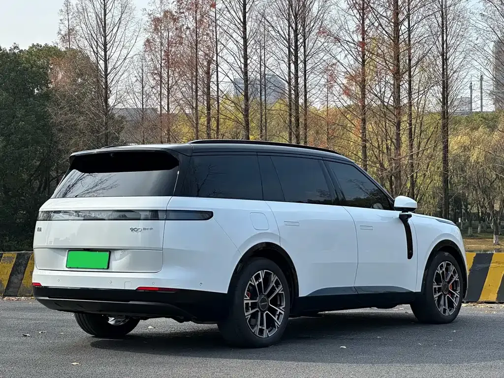 Lynk & Co 900 2025 из CN, фото 6