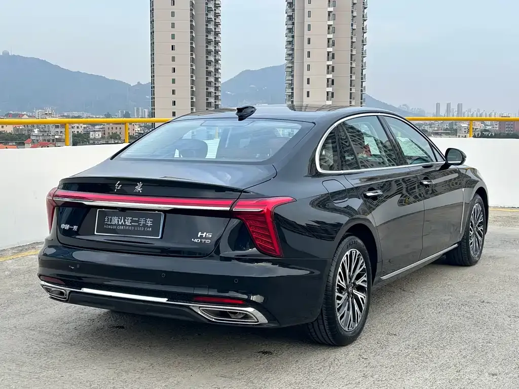 Hongqi H5 — фото 8