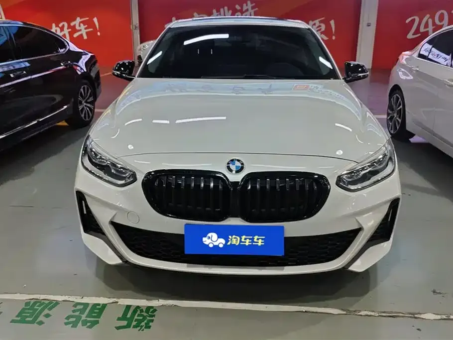 BMW 1 Series 2021 из CN, фото 2